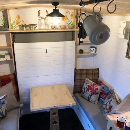 Hotel Clydesdale Shepherds Hut Belfast Exterior foto